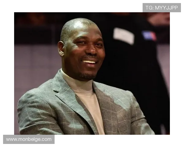 哈基姆·奥拉朱旺低位单打主导比赛 助力火箭夺冠荣耀加冕